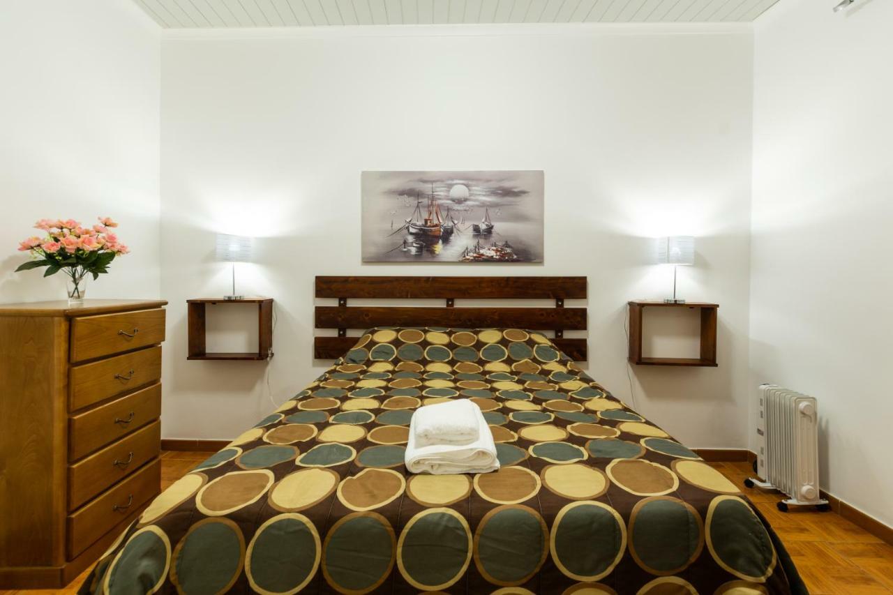 Casa Piscinas Naturais ฮิเบย์รา กรันเจ ภายนอก รูปภาพ