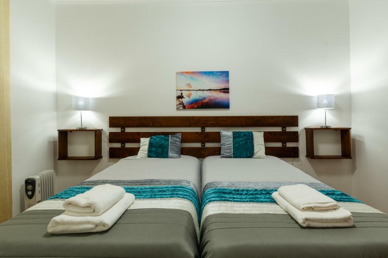 Casa Piscinas Naturais ฮิเบย์รา กรันเจ ภายนอก รูปภาพ